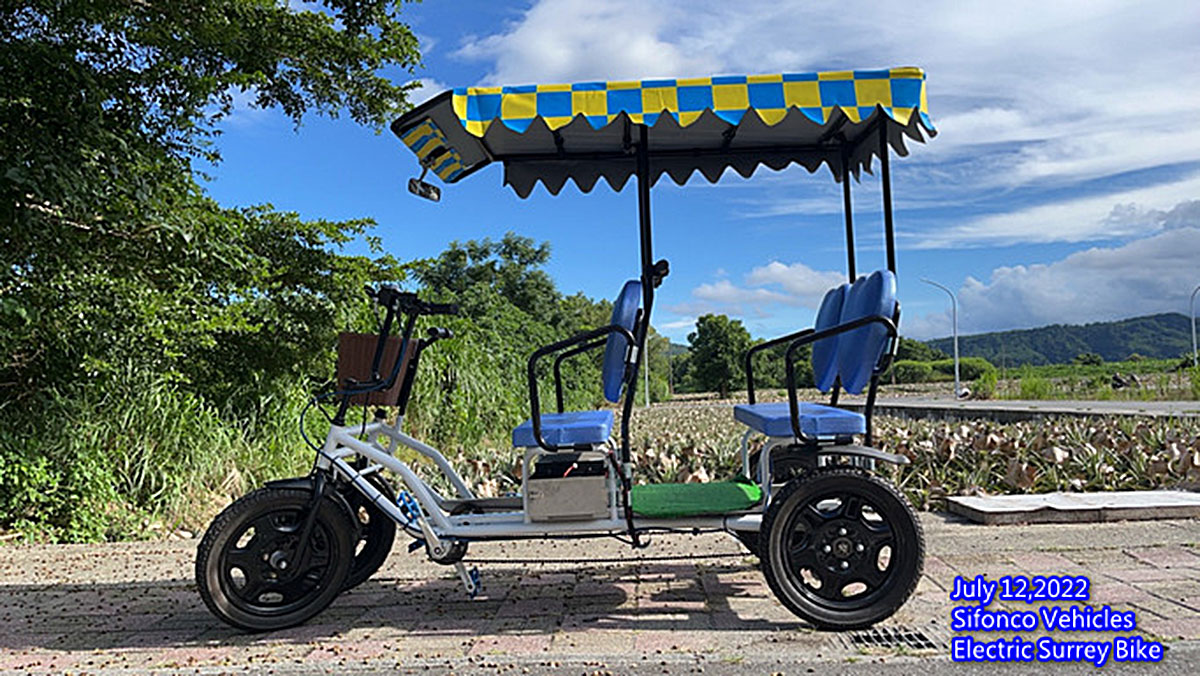 四人電動遊園車 Four person's Surrey Bike (with electric motor) 四人電動遊園車 Four person's Surrey Bike (with electric motor)